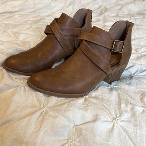 Brown booties size 4